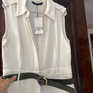 Brand new Zara jumpsuit - white belt included